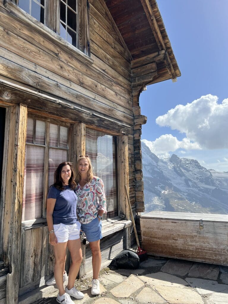 Travelbuddies enjoying the mountain views at Gronergrat