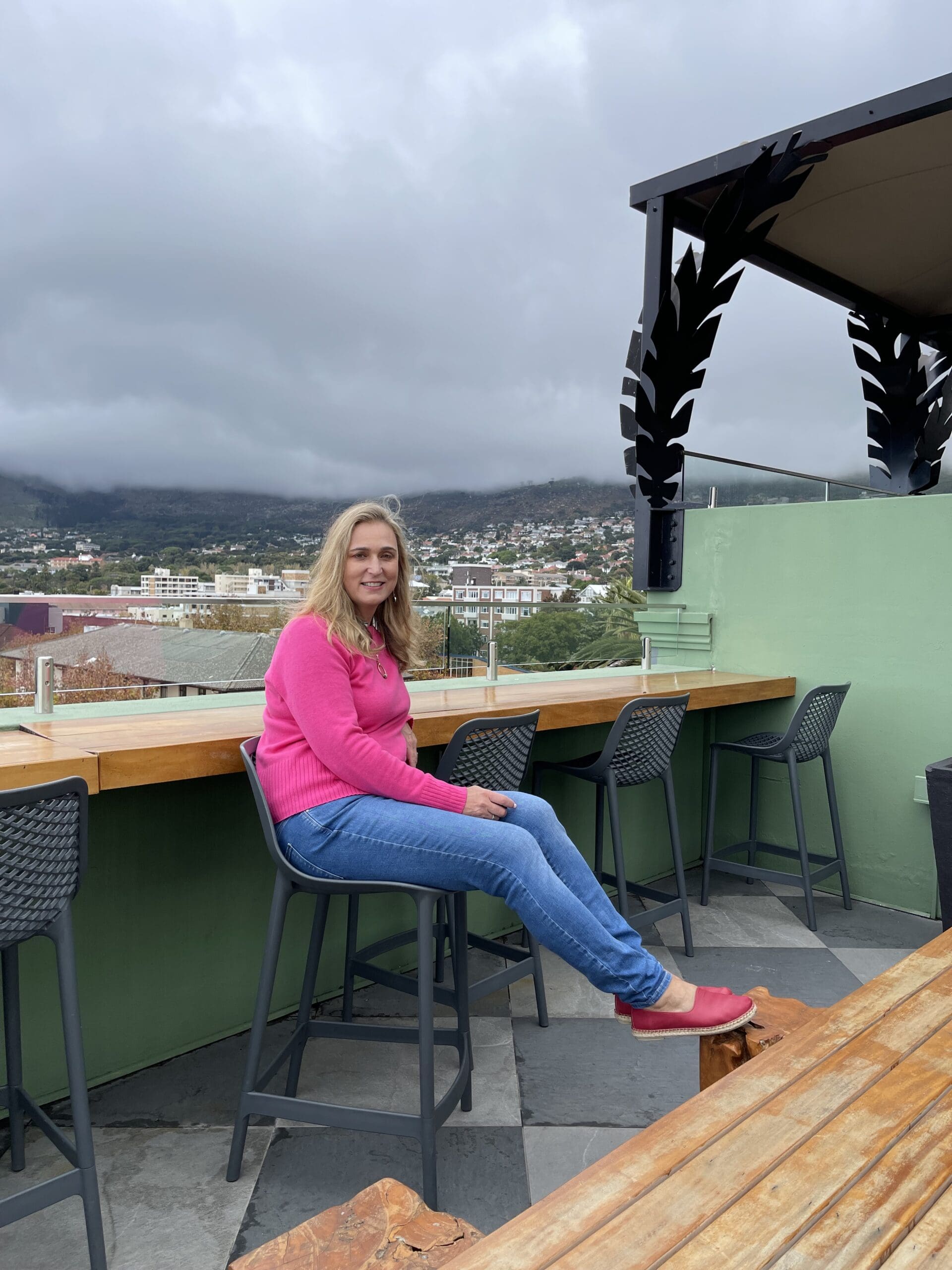 Clowed 9, Cape Town